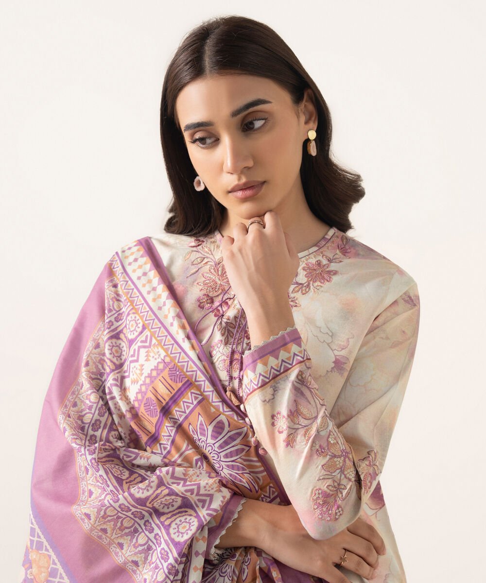 3 Piece - Embroidered Lawn Suit