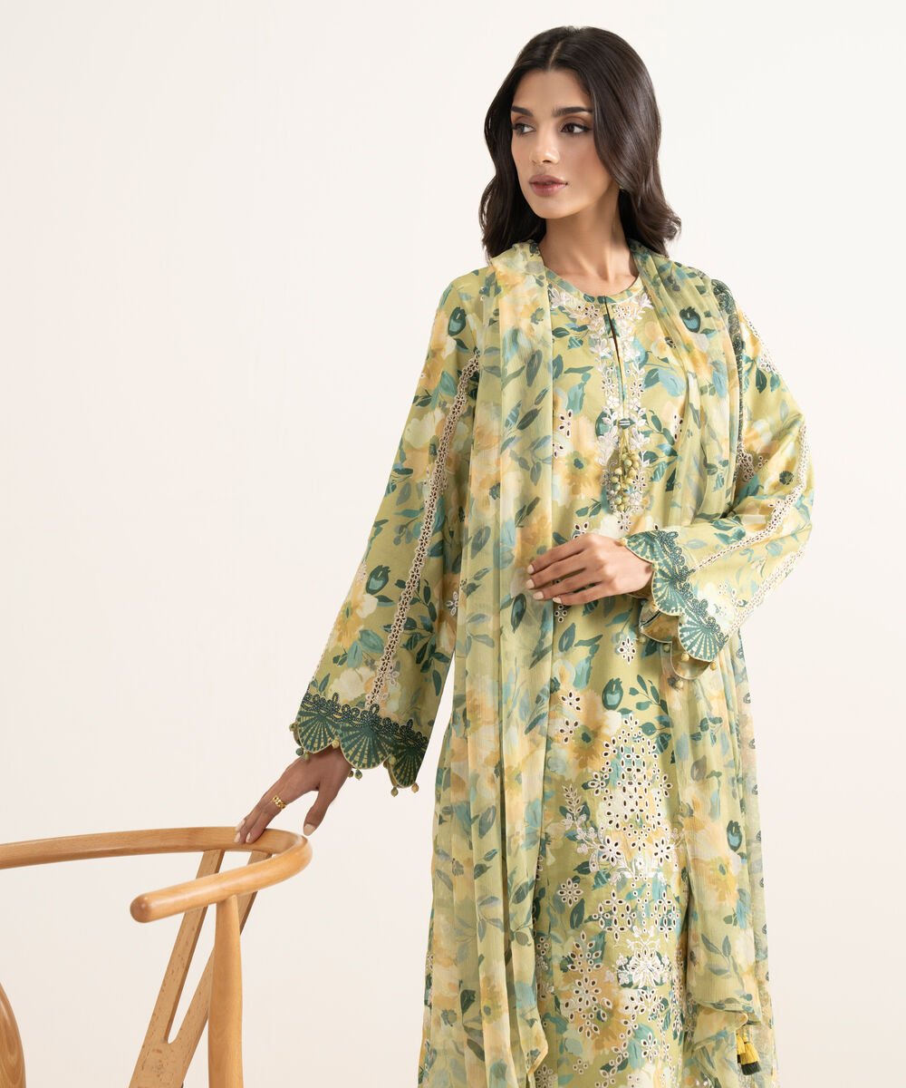 3 Piece - Embroidered Lawn Suit