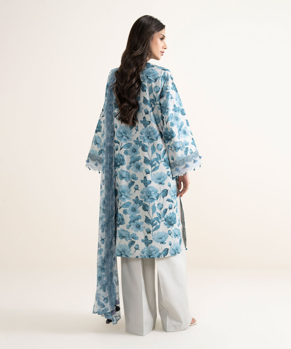 3 Piece - Embroidered Lawn Suit