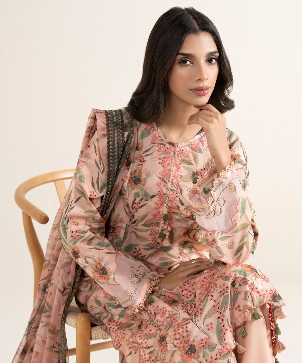3 Piece - Embroidered Lawn Suit