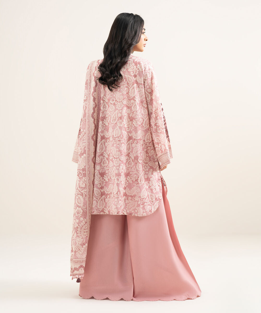 3 Piece - Embroidered Lawn Suit