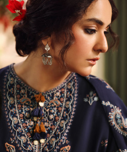 3 Piece - Embroidered Cotton Karandi Suit