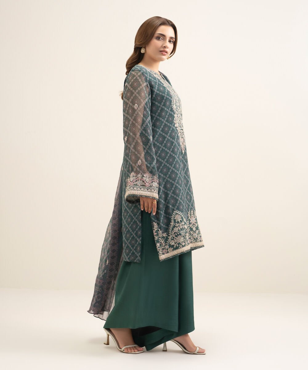 3 Piece - Embroidered Chiffon Suit