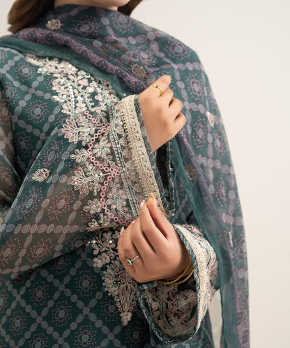 3 Piece - Embroidered Chiffon Suit