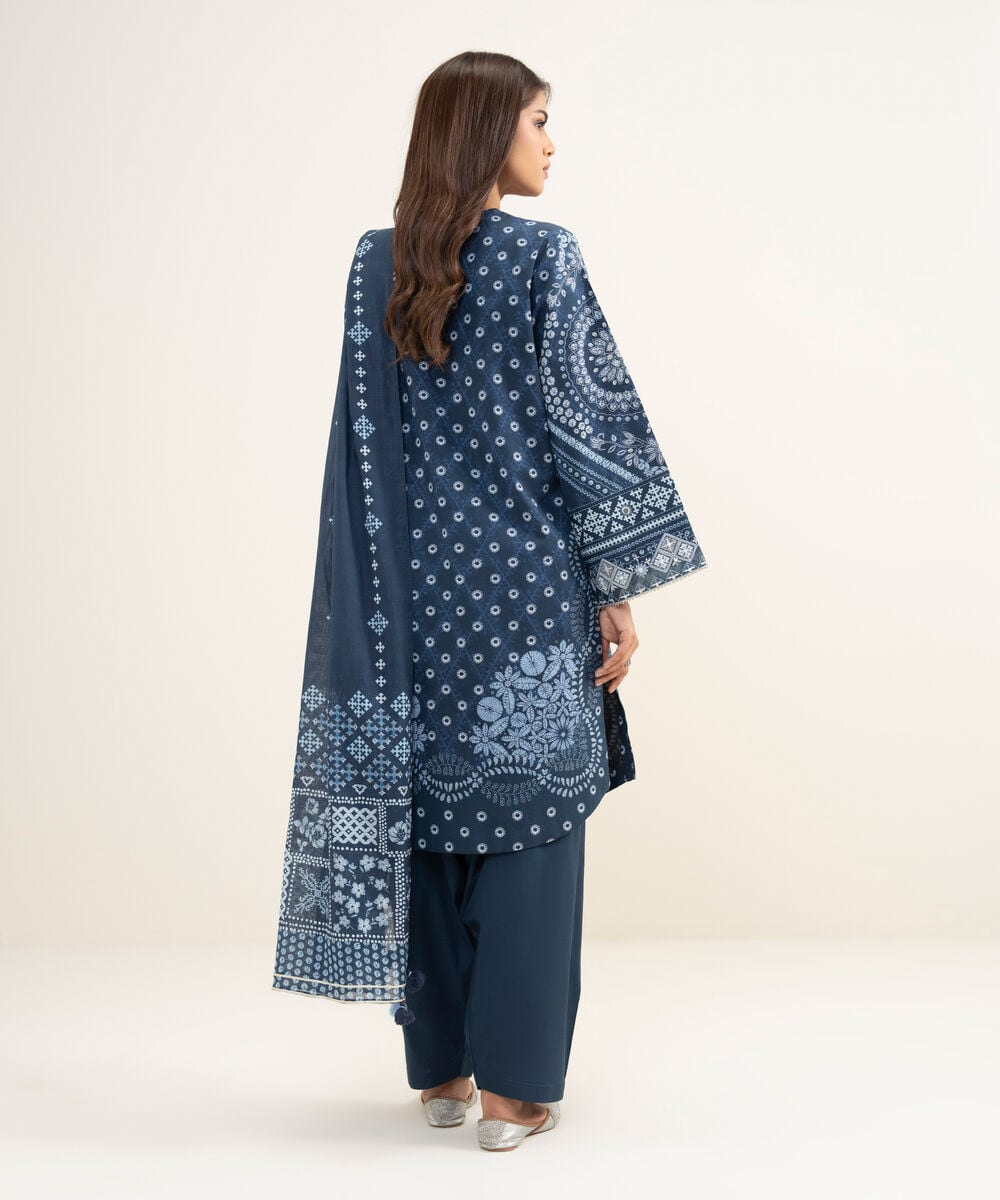 3 Piece - Embroidered Lawn Suit