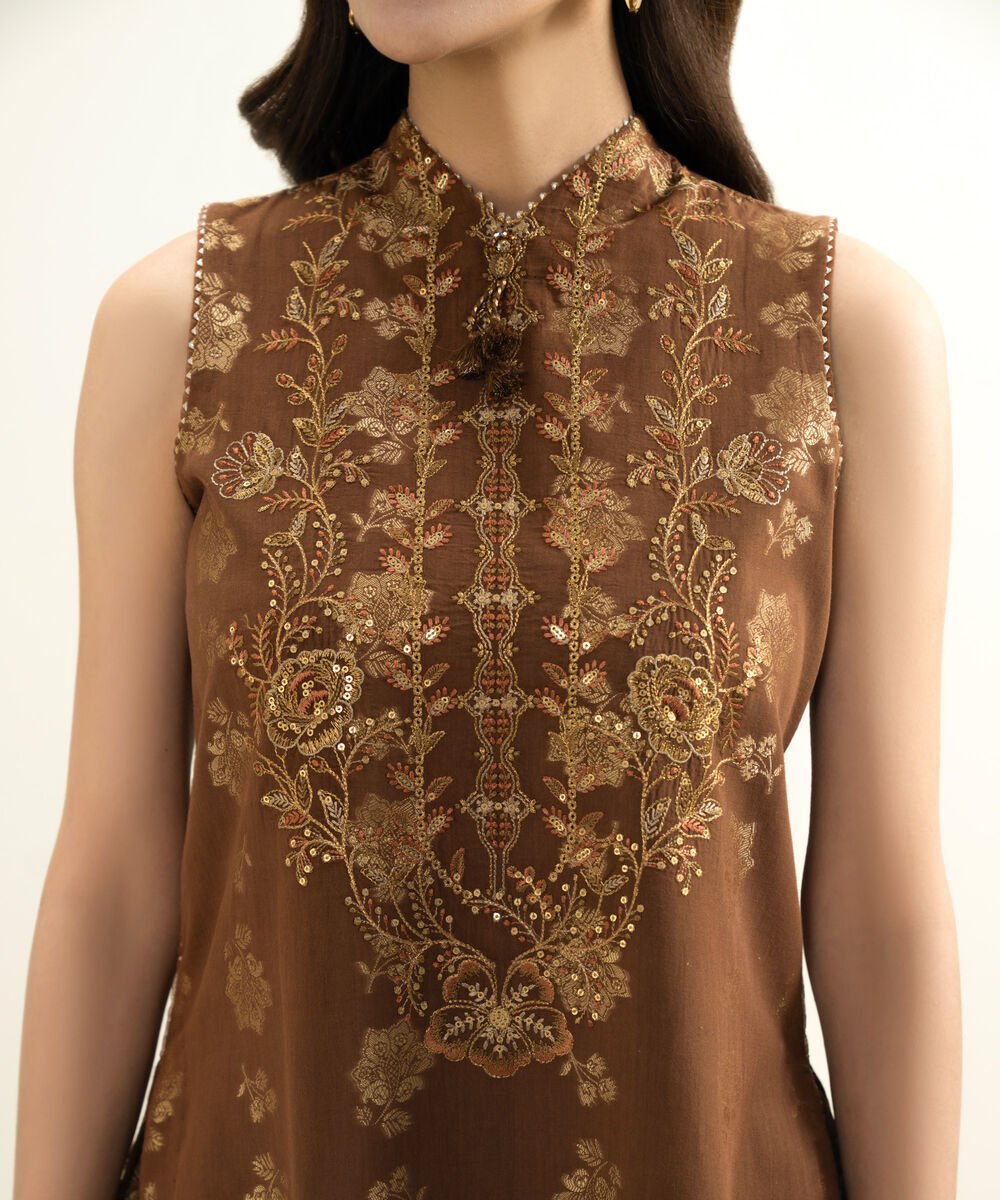 3 Piece - Embroidered Jacquard Suit