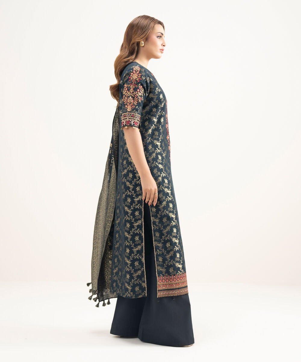 3 Piece - Embroidered Jacquard Suit