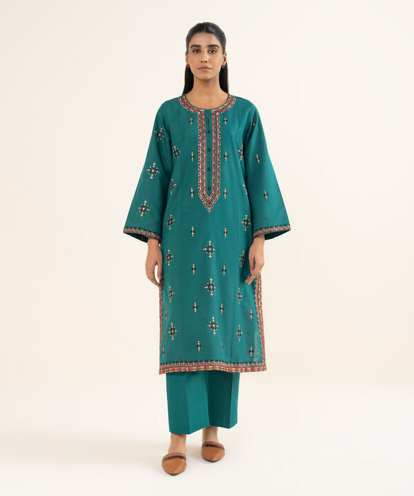 Embroidered Textured Slub Shirt