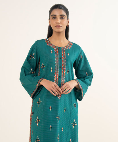 Embroidered Textured Slub Shirt
