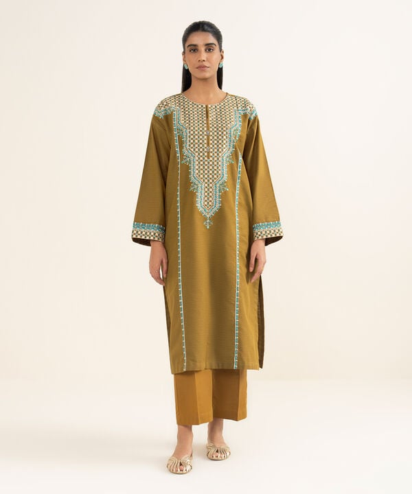 Embroidered Textured Slub Shirt
