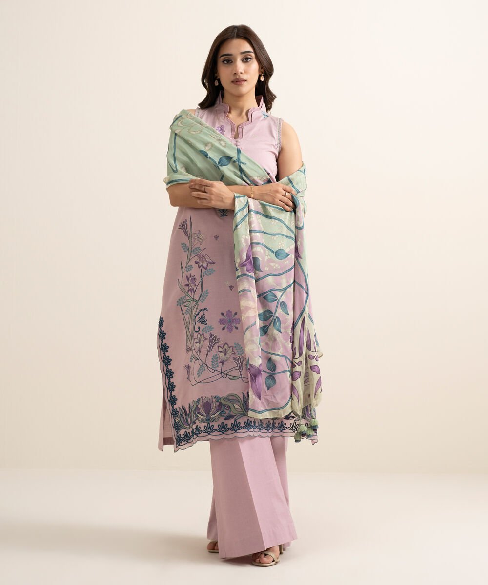 3 Piece - Embroidered Lawn Suit