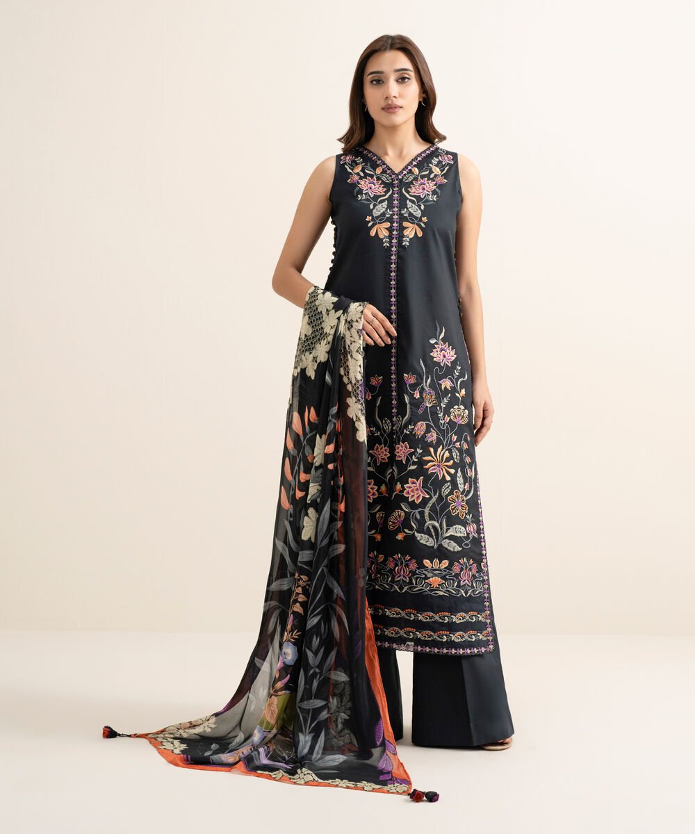 3 Piece - Embroidered Lawn Suit