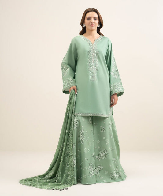 3 Piece - Embroidered Lawn Suit