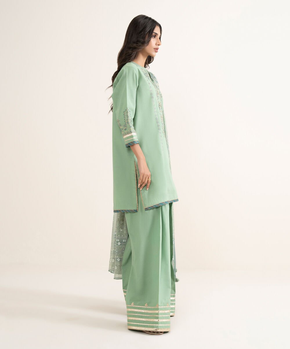3 Piece - Embroidered Lawn Suit
