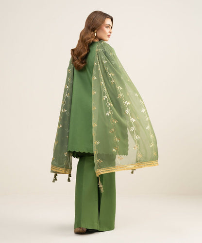 3 Piece - Embroidered Zari Lawn Suit