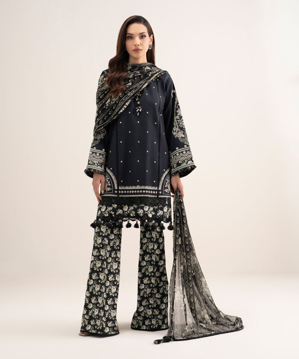3 Piece - Embroidered Lawn Suit