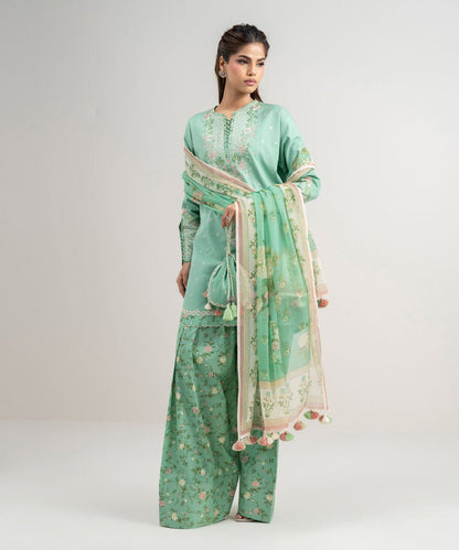 3 Piece - Embroidered Lawn Suit