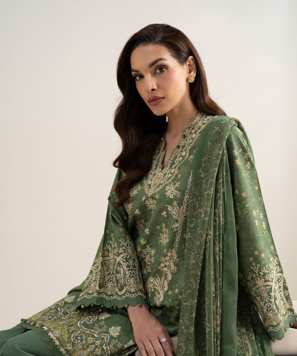 3 Piece - Embroidered Lawn Suit
