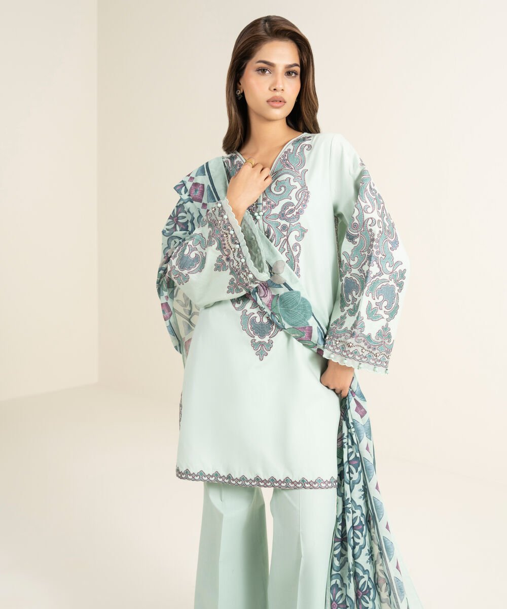 3 Piece - Embroidered Lawn Suit