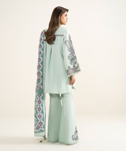 3 Piece - Embroidered Lawn Suit