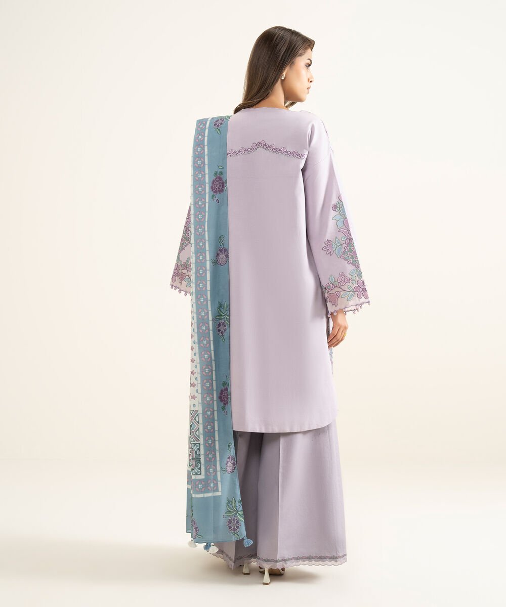 3 Piece - Embroidered Lawn Suit