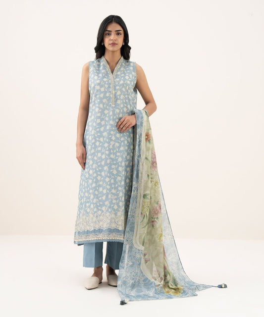 3 Piece - Embroidered Zari Lawn Suit