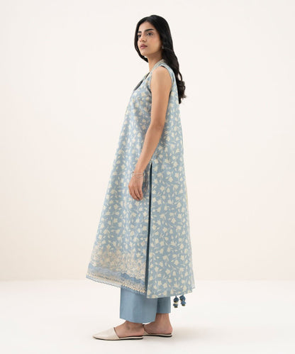 3 Piece - Embroidered Zari Lawn Suit
