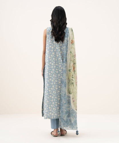 3 Piece - Embroidered Zari Lawn Suit