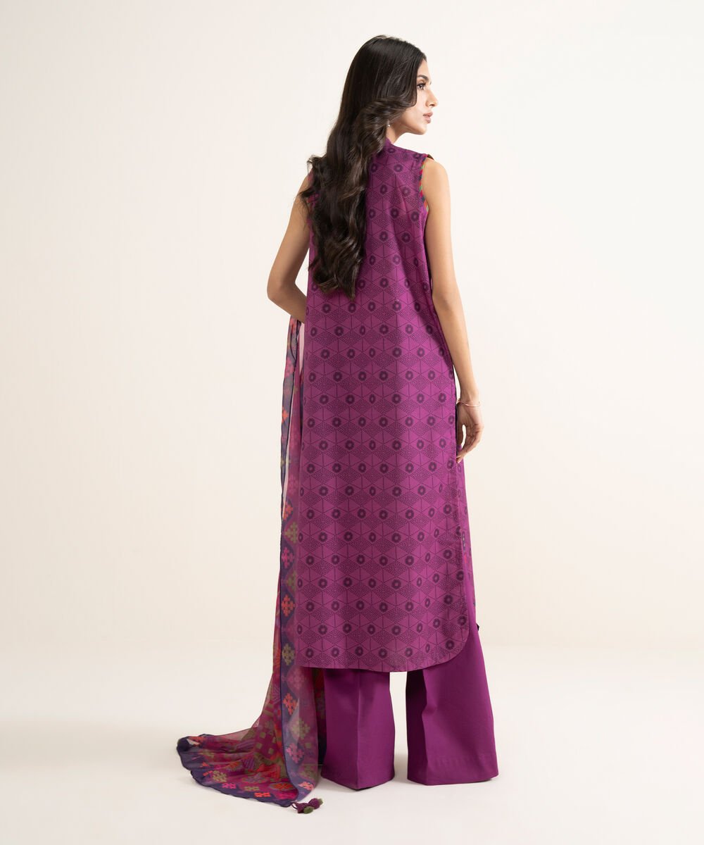 3 Piece - Embroidered Lawn Suit