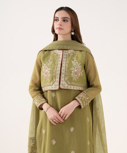 3 Piece - Embroidered Karandi Suit