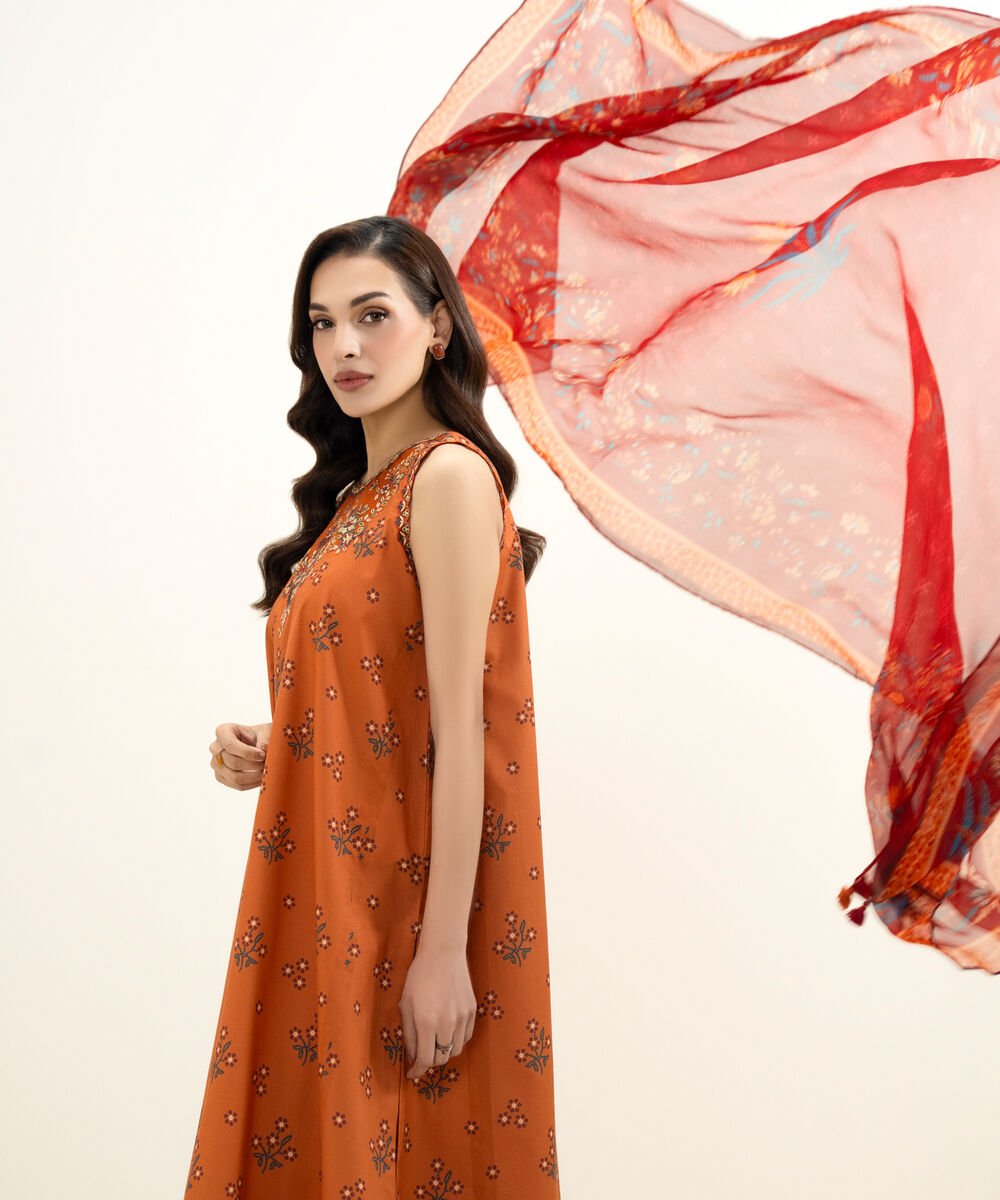 3 Piece - Embroidered Lawn Suit