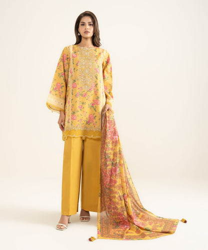 3 Piece - Embroidered Lawn Suit