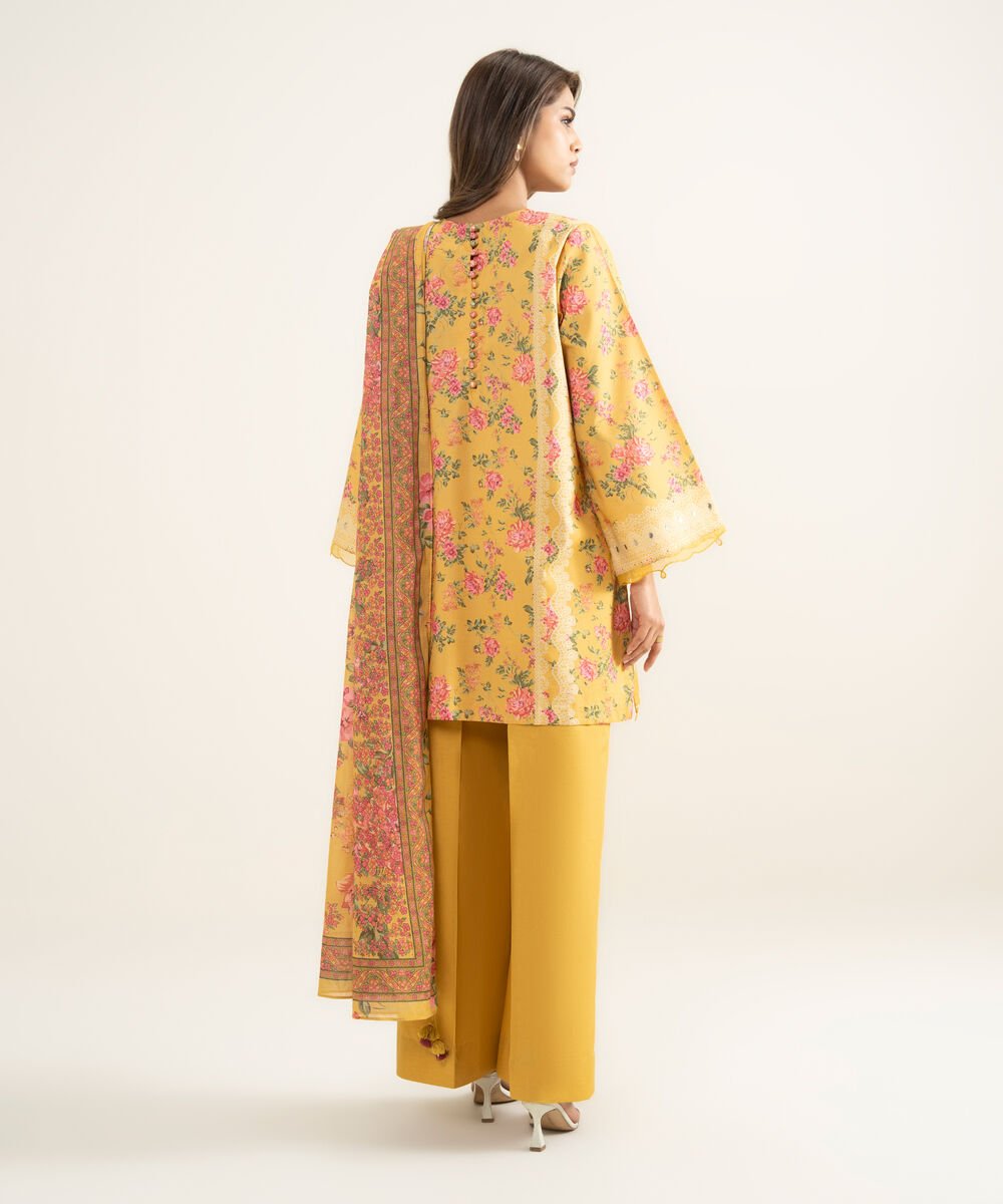 3 Piece - Embroidered Lawn Suit