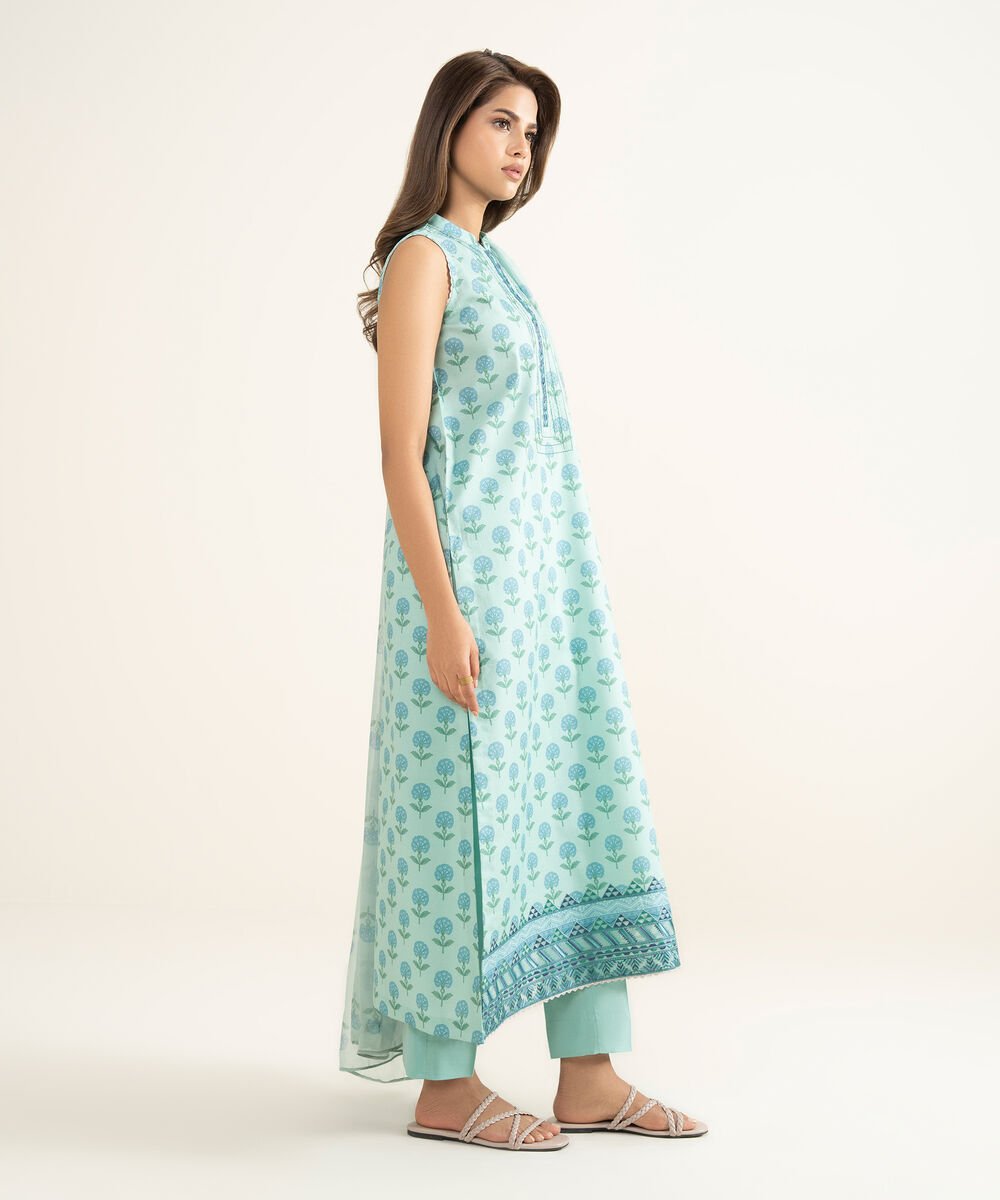3 Piece - Embroidered Lawn Suit