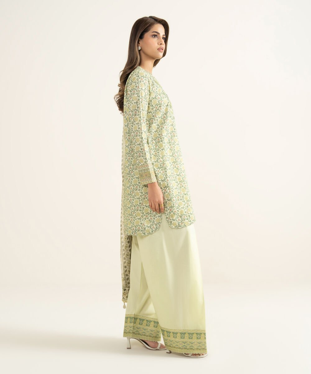 3 Piece - Embroidered Lawn Suit