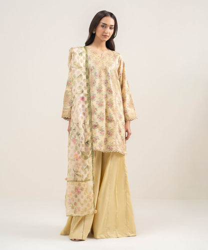 3 Piece - Embroidered Zari Lawn Suit