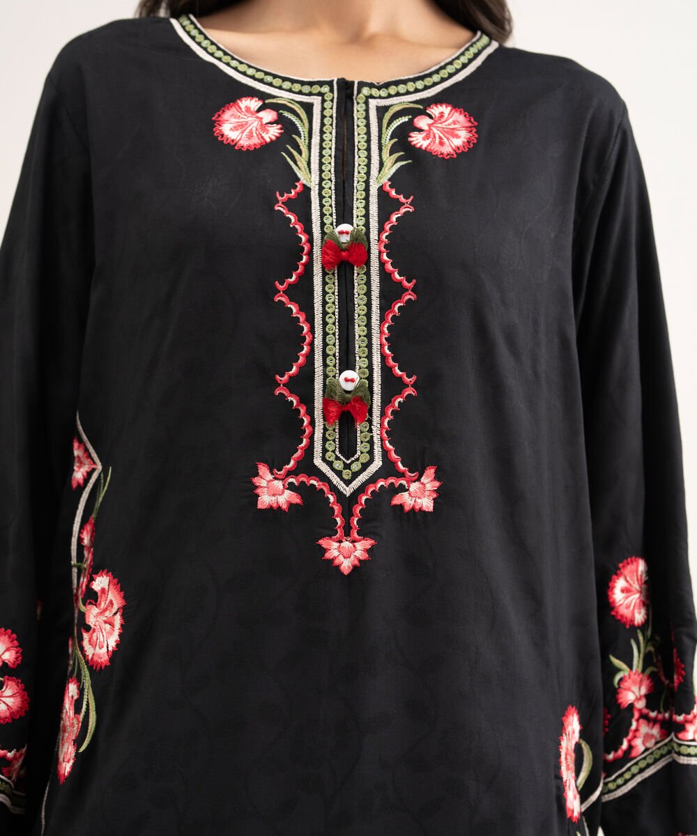 Embroidered Arabic Jacquard Shirt