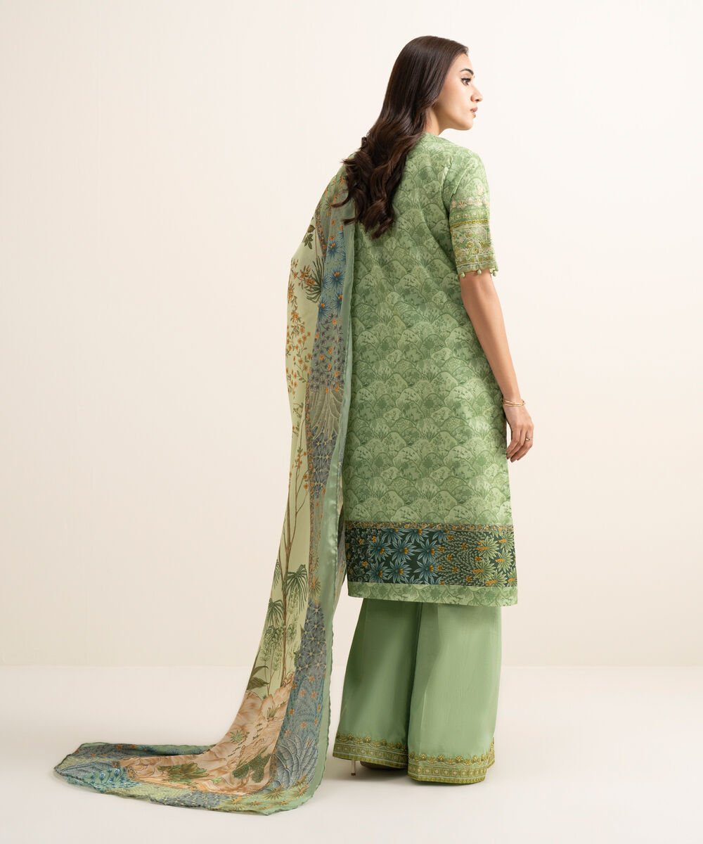 3 Piece - Embroidered Lawn Suit