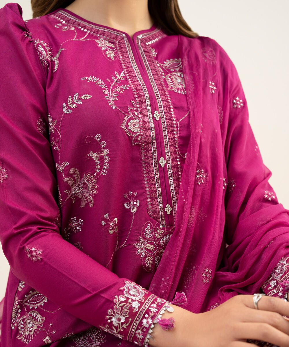3 Piece - Embroidered Lawn Suit