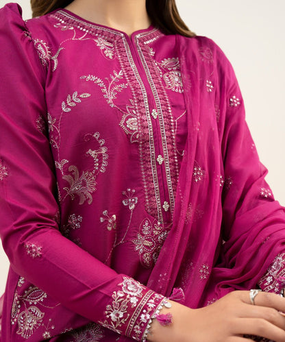 3 Piece - Embroidered Lawn Suit