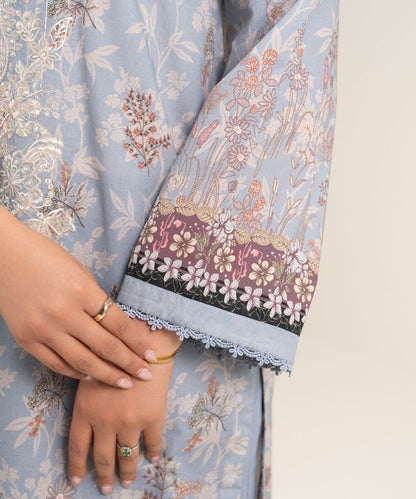 Embroidered Lawn Shirt