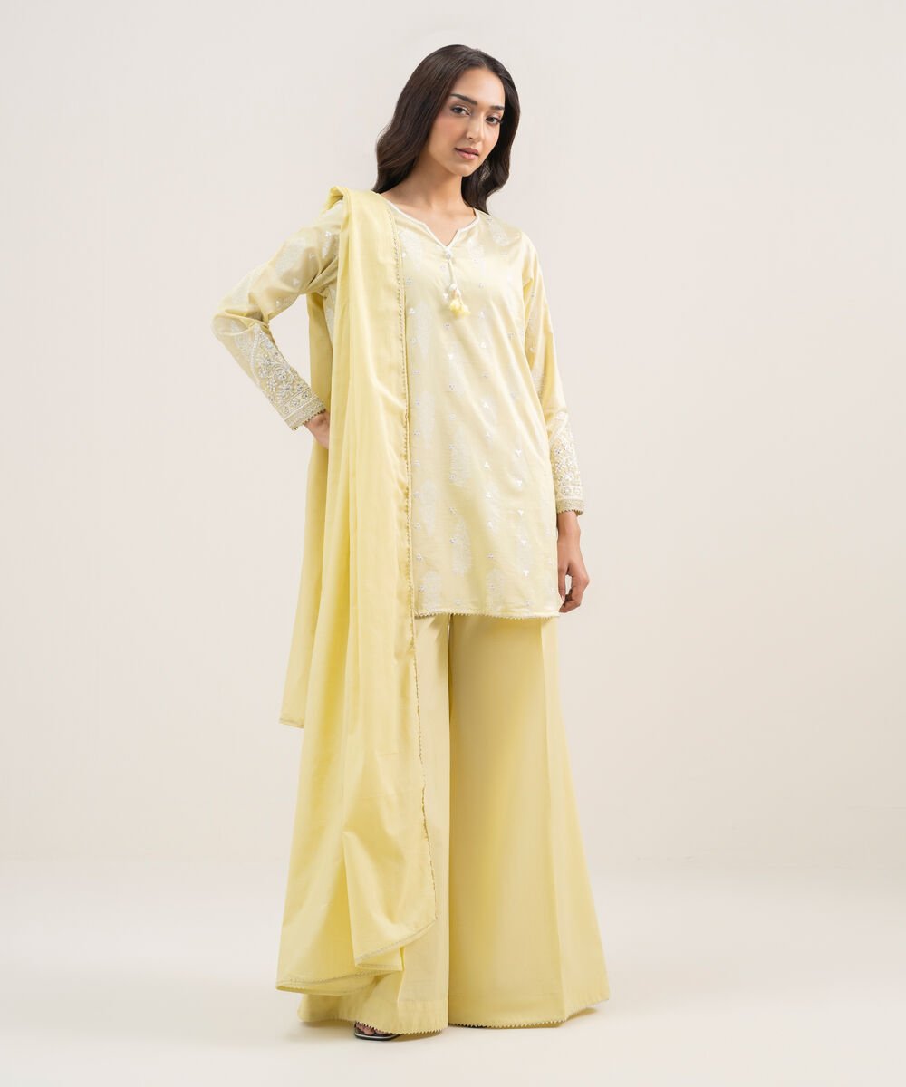 3 Piece - Embroidered Lawn Suit