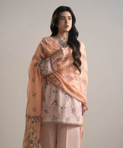 3 Piece - Embroidered Lawn Suit