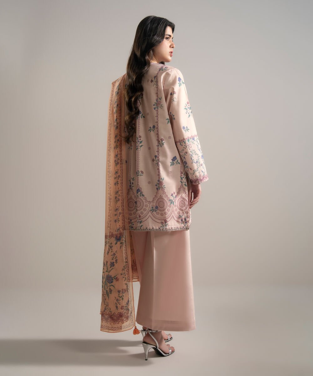 3 Piece - Embroidered Lawn Suit