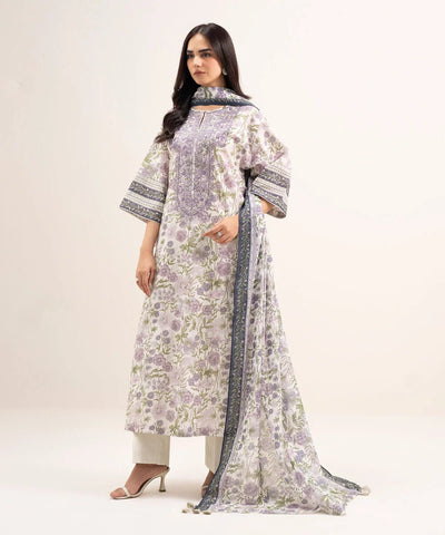 READY TO WEAR