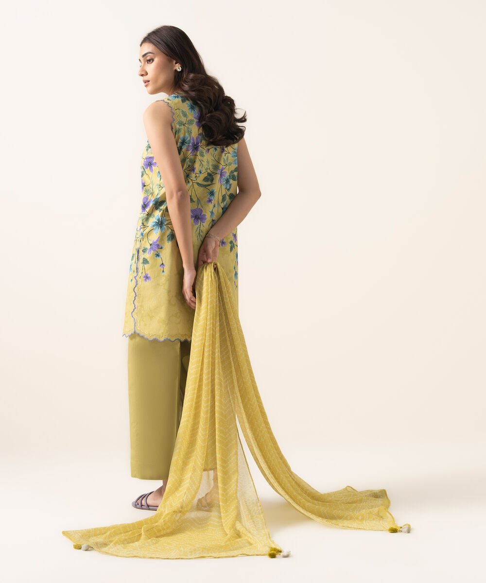 3 Piece - Printed Lawn Suit