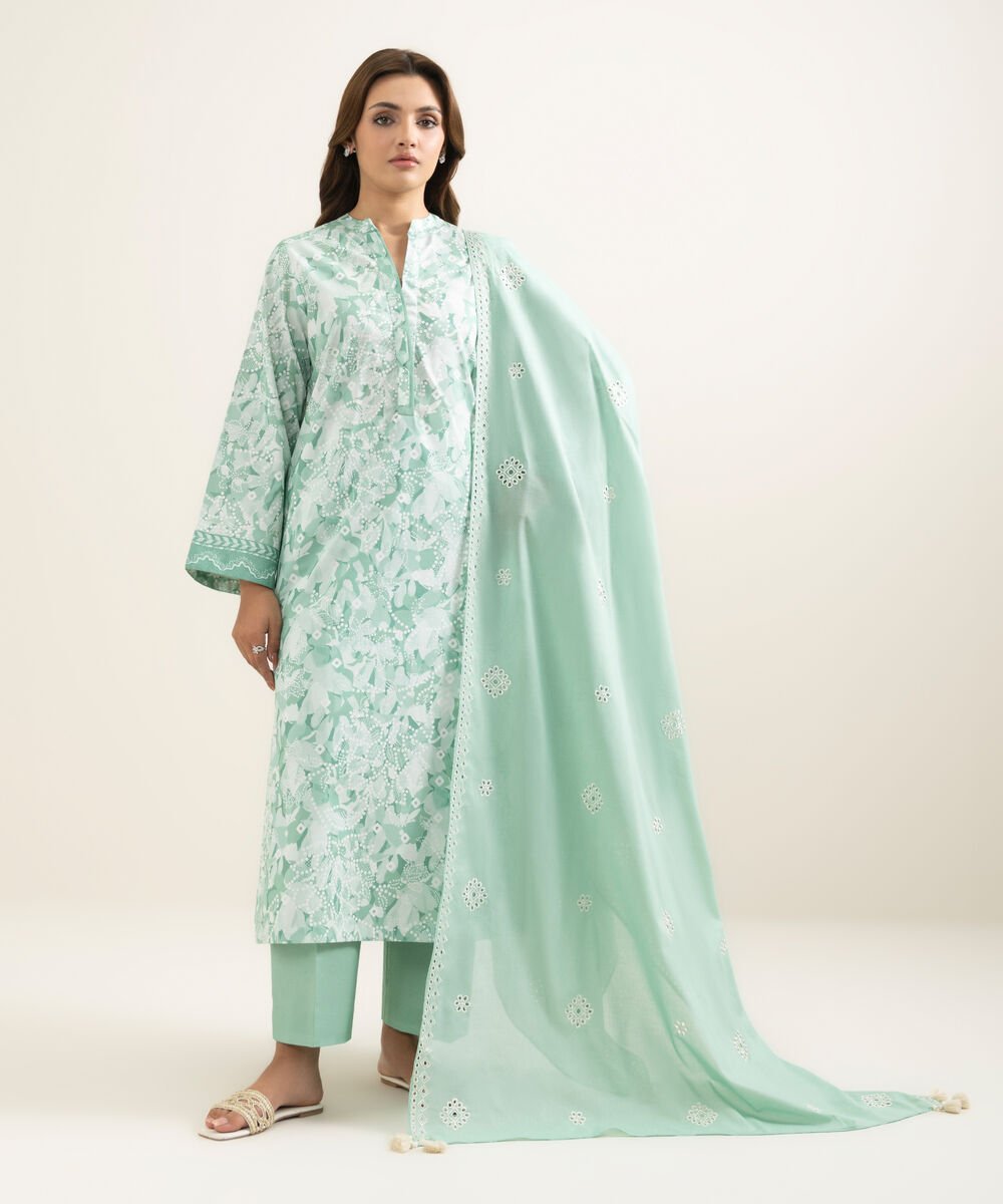 3 Piece - Embroidered Lawn Suit