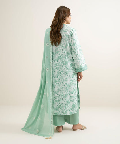 3 Piece - Embroidered Lawn Suit