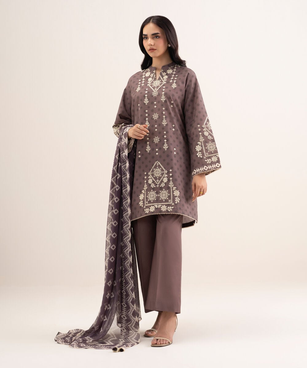 3 Piece - Embroidered Lawn Suit