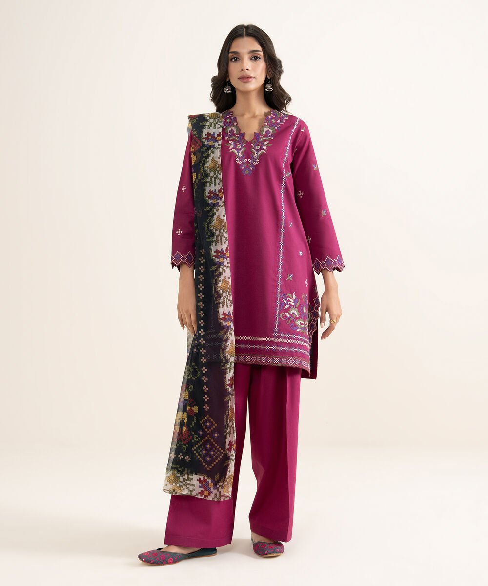 3 Piece - Embroidered Lawn Suit